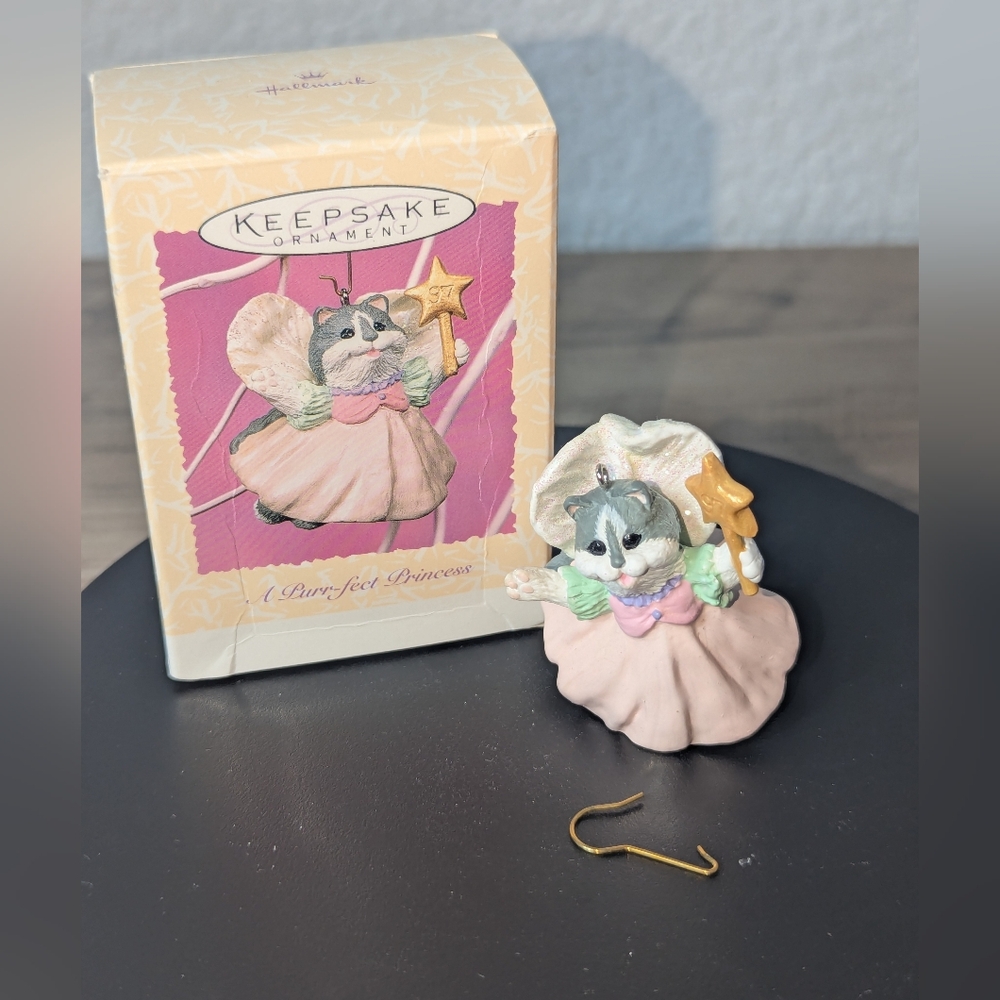 Hallmark a purr-fect princess 1997 ornament Xmas decor